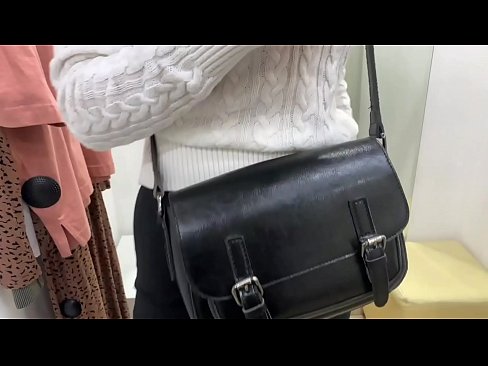 ❤️ Јавна мастурбација младе кучке ФералБерри са дилдом у соби за мерење ❌ Порно фб код нас sr.bsglass.ru ❌